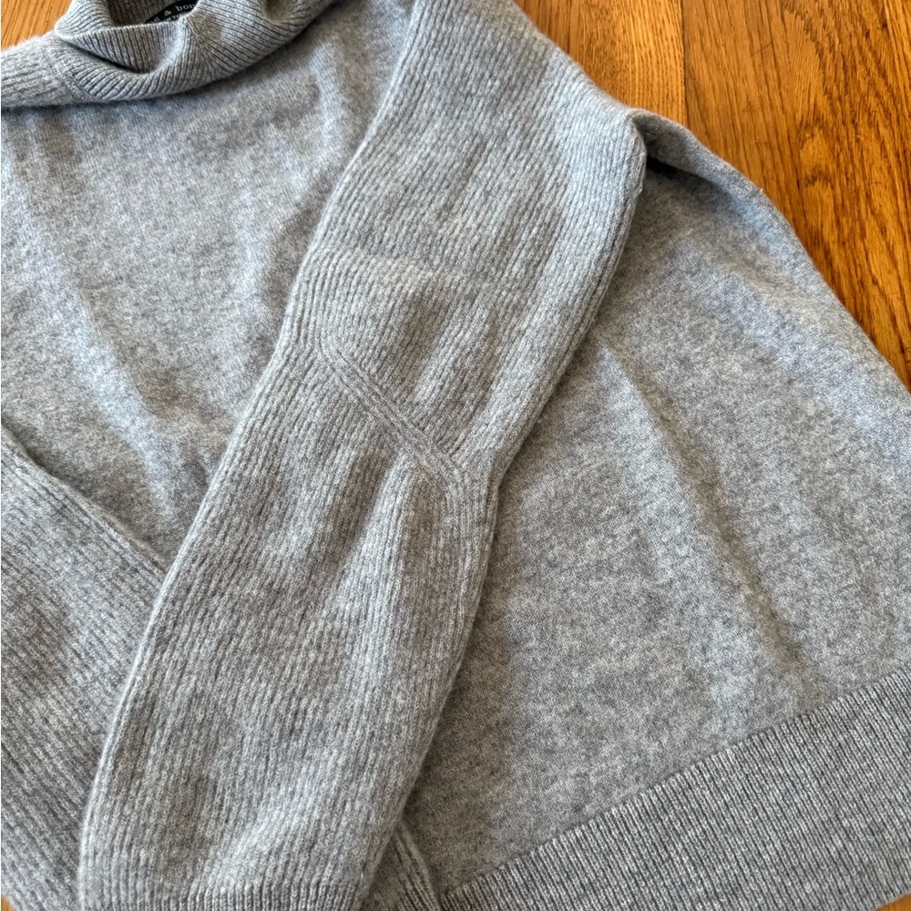 Rag & Bone Ribbed Gray Cashmere V-Notch Mock Neck Sweater - Picture 3 of 3